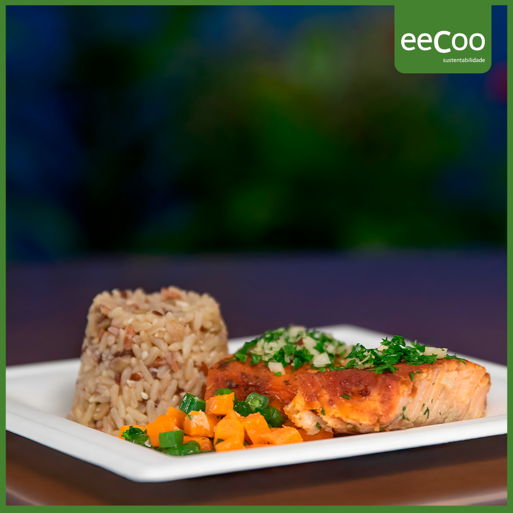 Prato refeição quadrado 20 x 20 cm biodegradável e compostável - 50 un